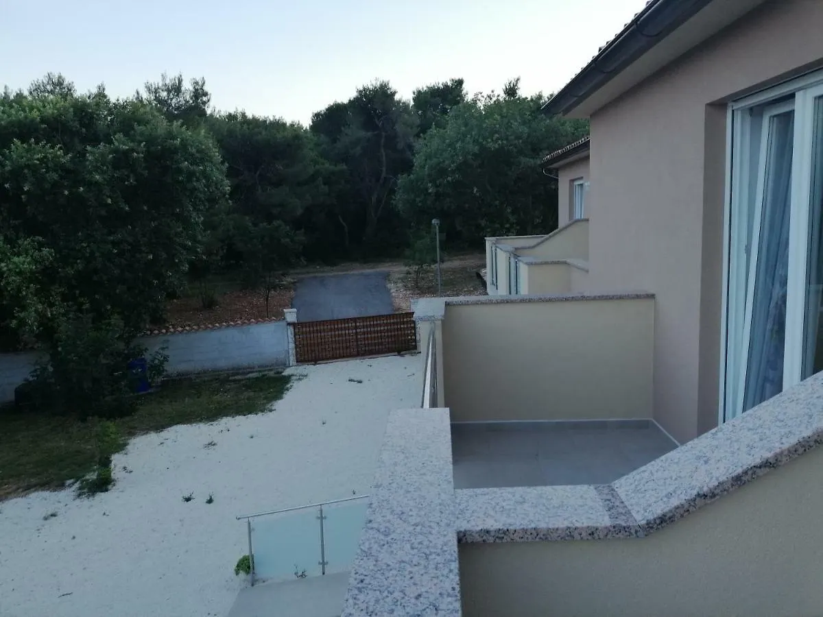 Villa Veronika Vinkuran 0*,